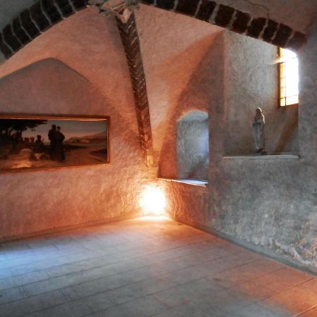Chambres D'Hotes La Prevote - Ancien Couvent Contre La Cathedrale Le Puy-en-Velay Exterior photo